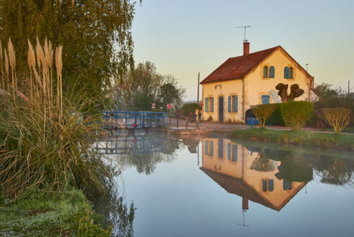 Bateau habitable sans permis bourgogne