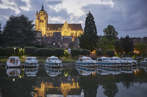 Bateau habitable sans permis bourgogne