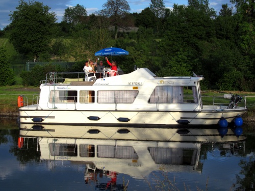 bateau fluvial sans permis croisière bateau habitable en france